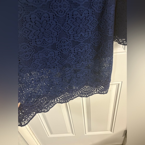 Elegant Navy Lace Dress✨ - Picture 2 of 8